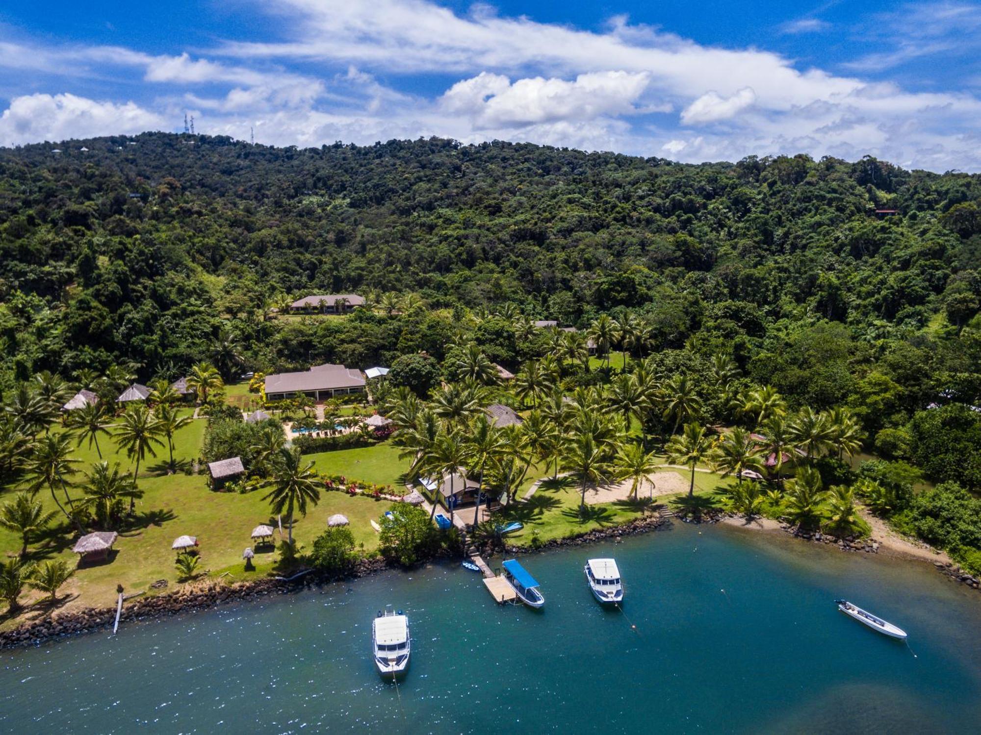 Waidroka Bay Resort Deuba Екстериор снимка