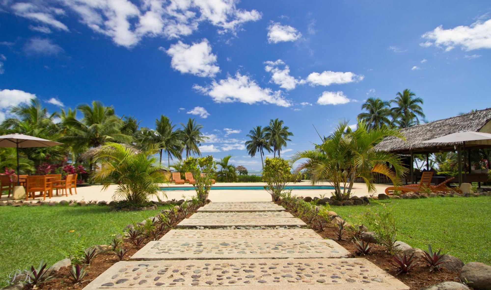 Waidroka Bay Resort Deuba Екстериор снимка